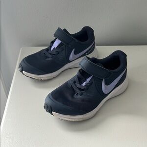 Kids Nike Sneakers size 11